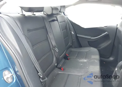 2017 Volkswagen Jetta 1.4T Se z USA, uszkodzony, nr VIN 3VWDB7AJ9HM361812